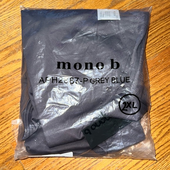 🆕MONO B FLORAL MESH SPLICE LEGGINGS🆕 - Picture 4 of 10